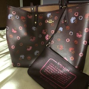 Coach large tote